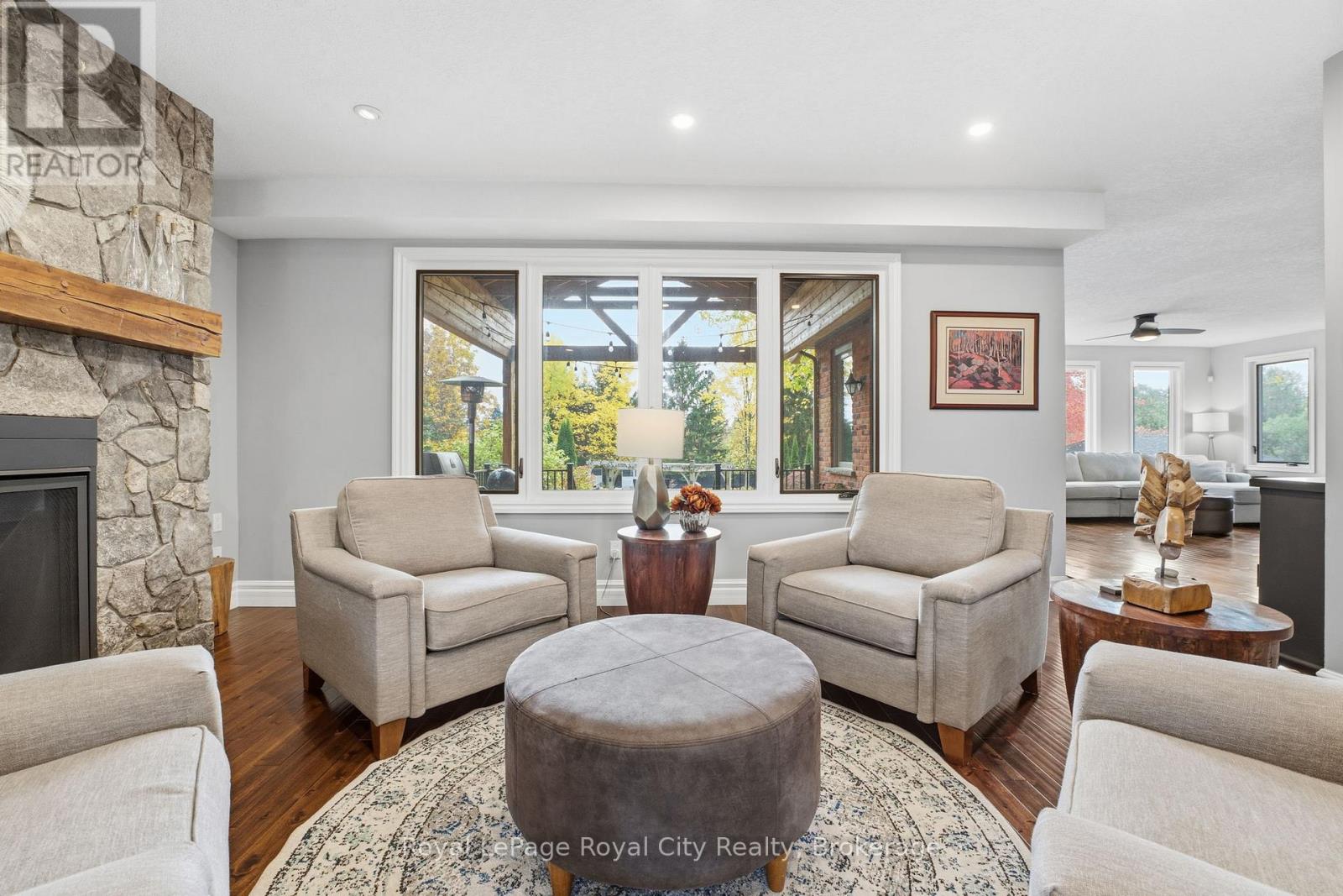 55 Bridle Path, Puslinch, Ontario  N0B 2J0 - Photo 11 - X12656072