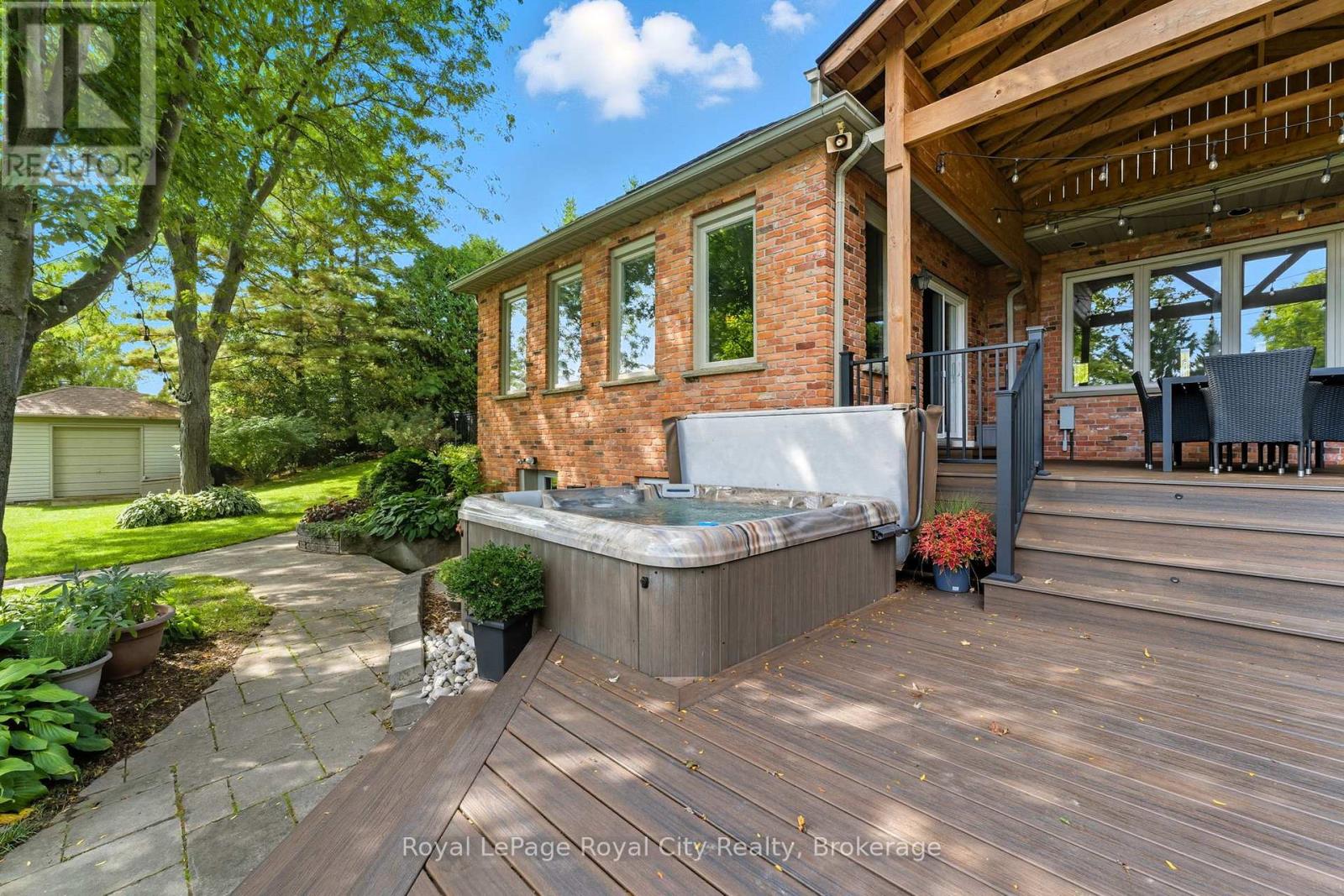 55 Bridle Path, Puslinch, Ontario  N0B 2J0 - Photo 39 - X12656072