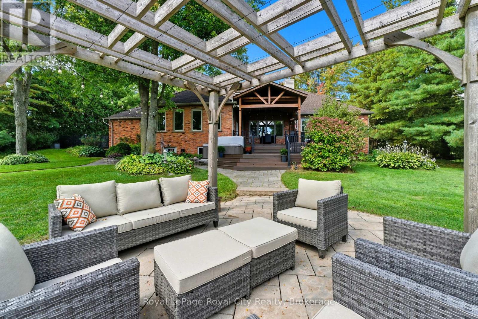 55 Bridle Path, Puslinch, Ontario  N0B 2J0 - Photo 40 - X12656072