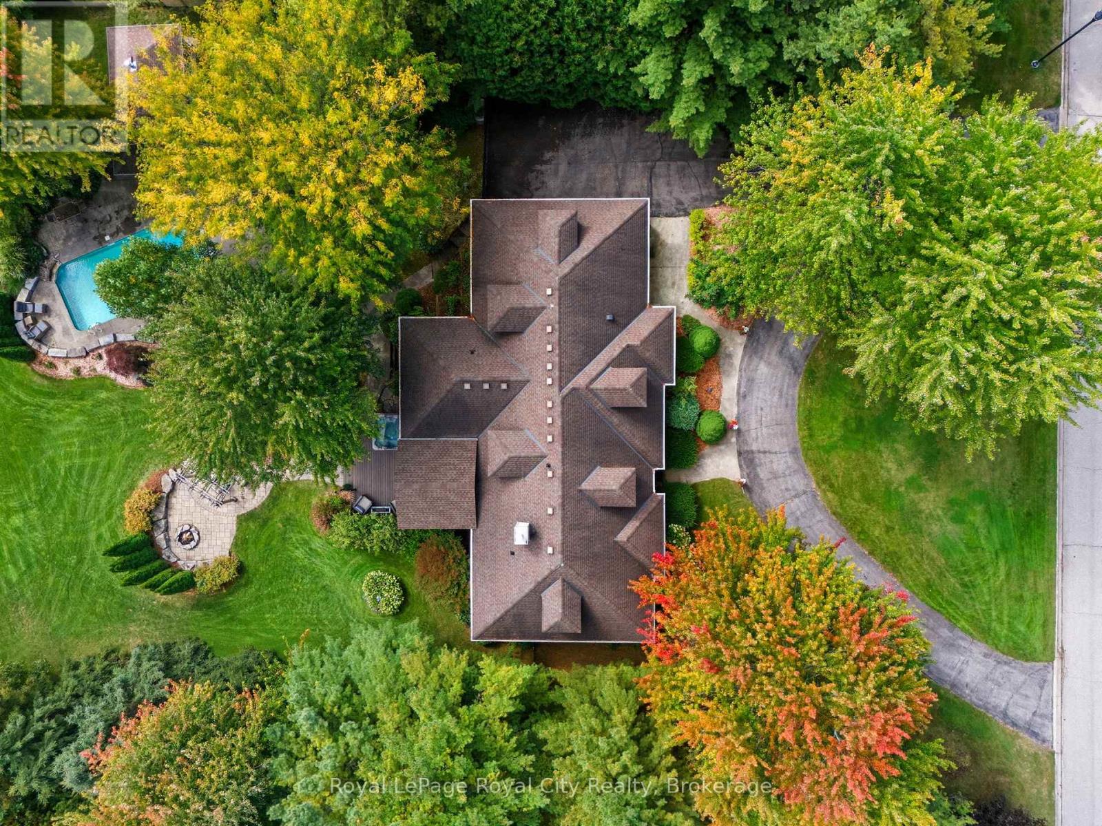 55 Bridle Path, Puslinch, Ontario  N0B 2J0 - Photo 6 - X12656072