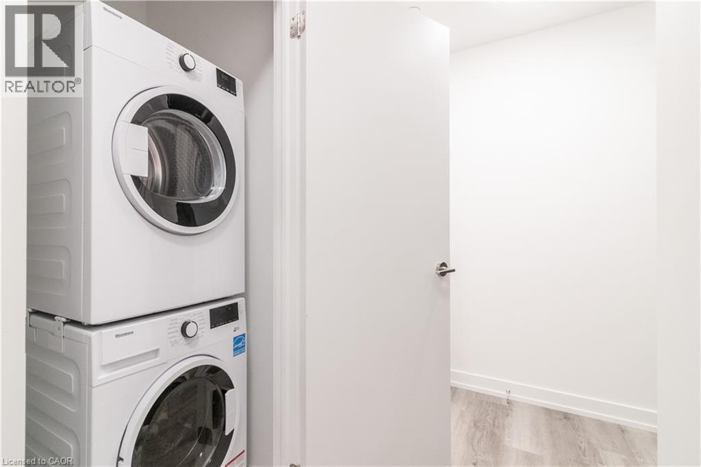 15 Wellington Street S Unit# 1509, Kitchener, Ontario  N2G 0E4 - Photo 30 - 40804709