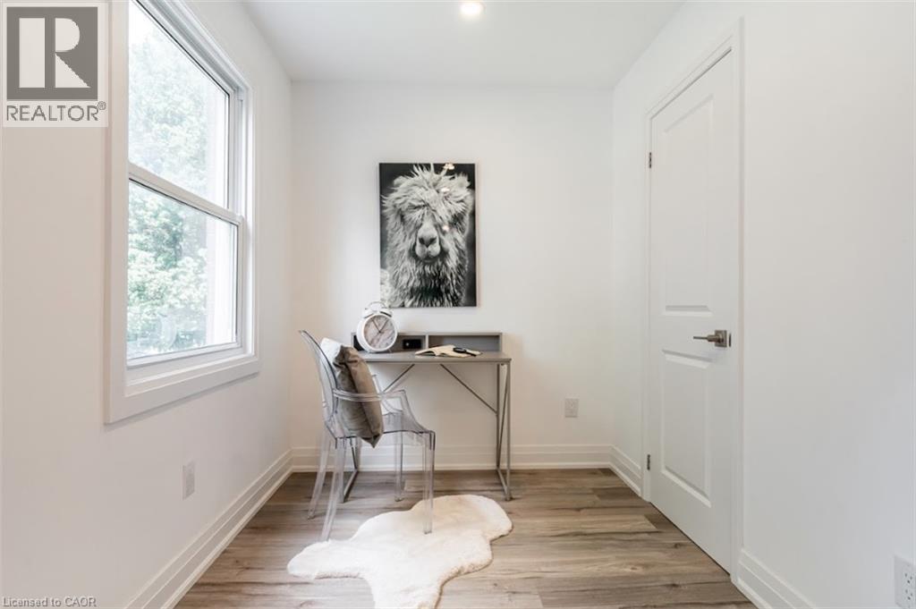 367 Hillside Avenue, Hamilton, Ontario  L8K 3L6 - Photo 13 - 40804654