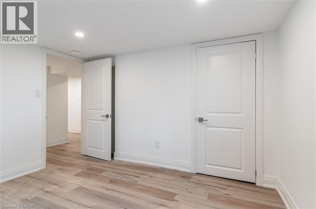 367 Hillside Avenue, Hamilton, Ontario  L8K 3L6 - Photo 29 - 40804654