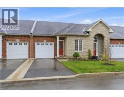 9 MANITOULIN Trail, glanbrook, Ontario