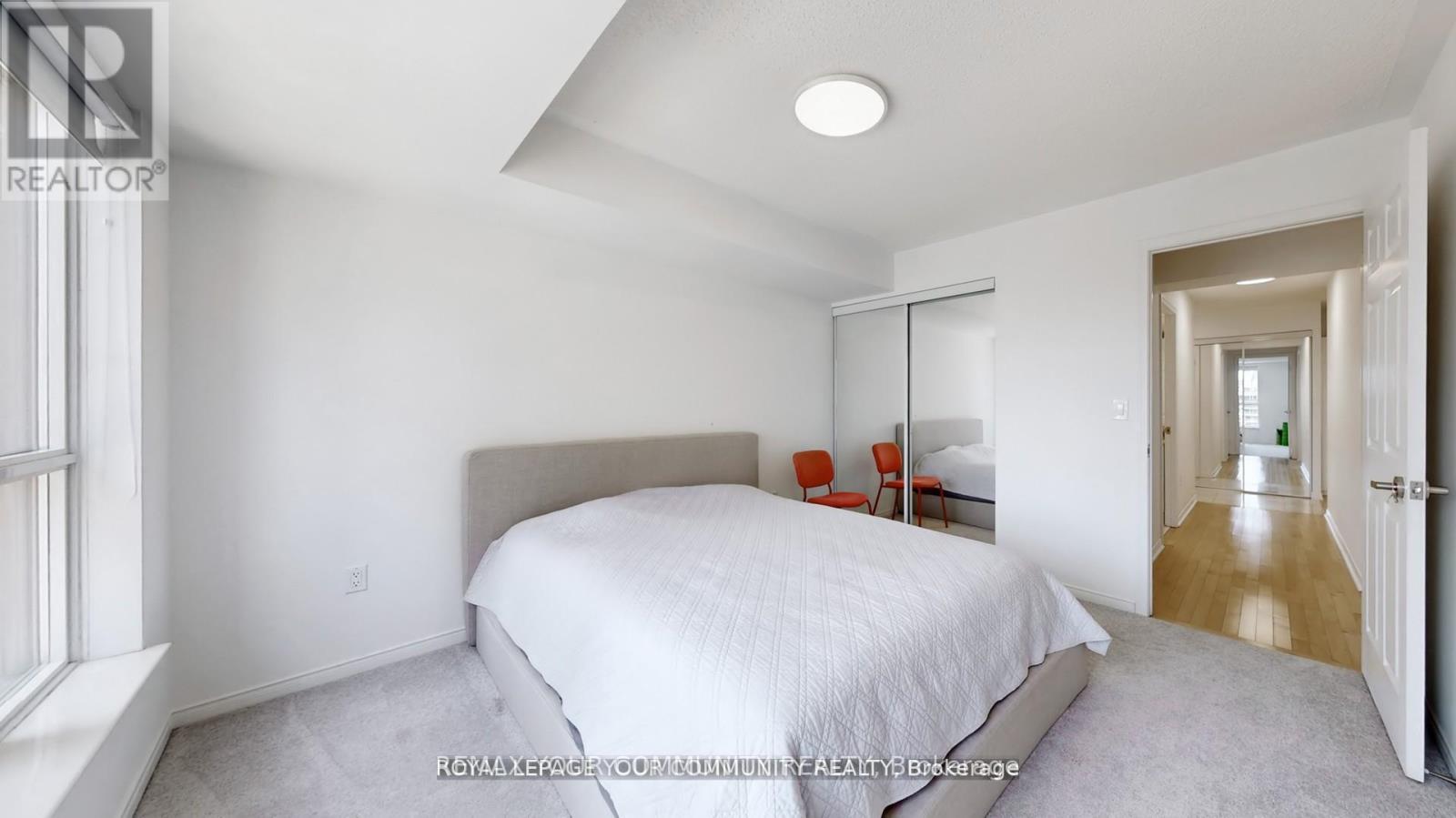 1609 - 909 Bay Street, Toronto, Ontario  M5S 3G2 - Photo 28 - C12782262