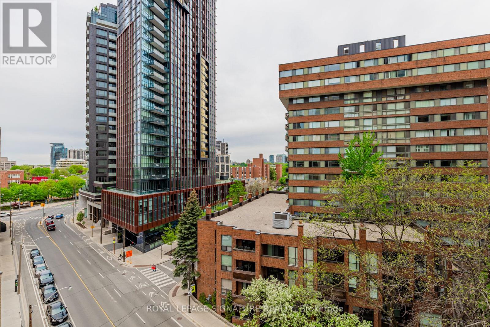 709 - 8 Scollard Street, Toronto, Ontario  M5R 1M2 - Photo 16 - C12782272