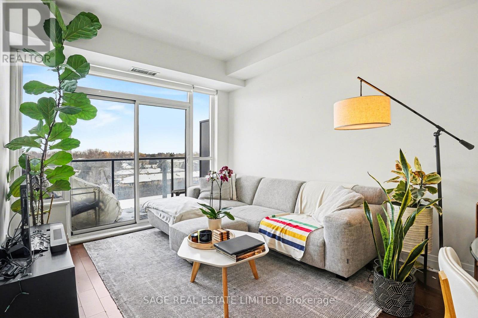 414 - 399 SPRING GARDEN AVENUE, Toronto, Ontario