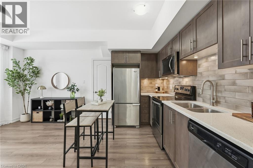 154 Watson Parkway N, Guelph, Ontario  N1E 0P6 - Photo 14 - 40796764