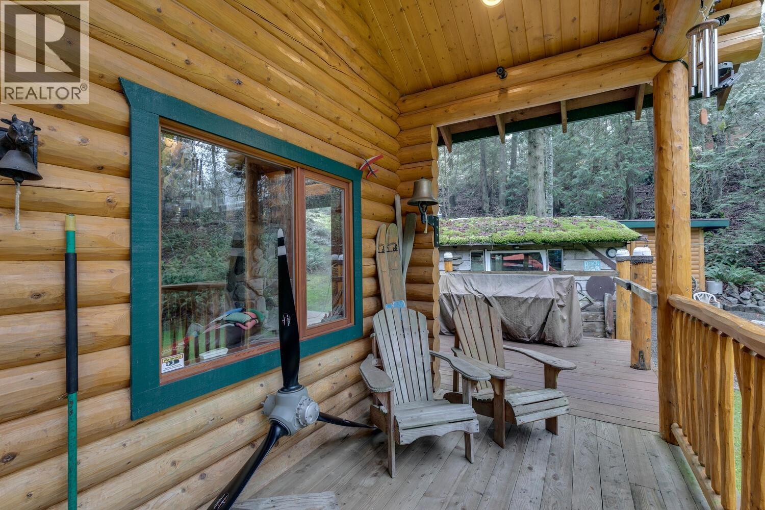 274 Merryman Drive, Mayne Island, British Columbia  V0N 2J2 - Photo 5 - R3089173