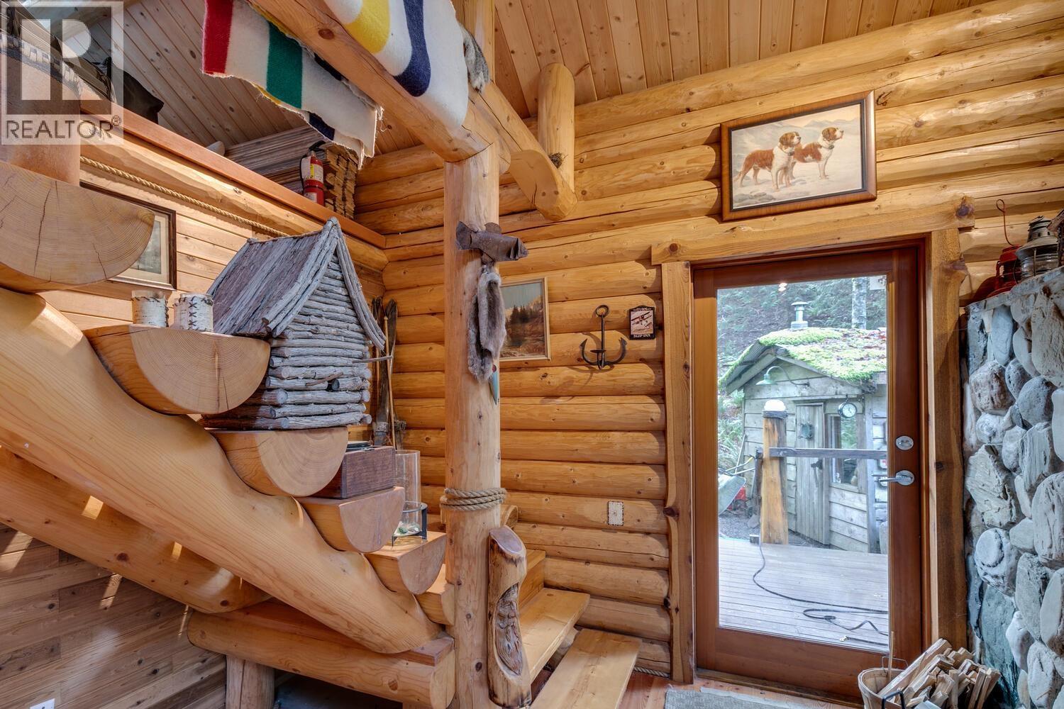 274 Merryman Drive, Mayne Island, British Columbia  V0N 2J2 - Photo 9 - R3089173