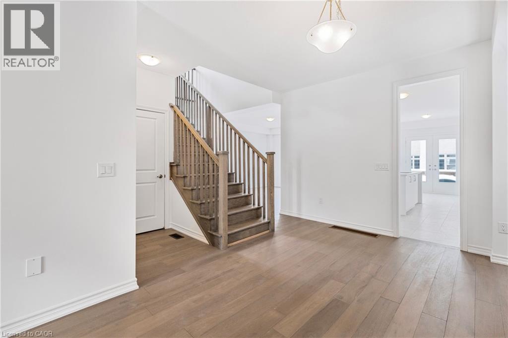 8 Daisy Street, Midhurst, Ontario  L9X 2C5 - Photo 7 - 40804523