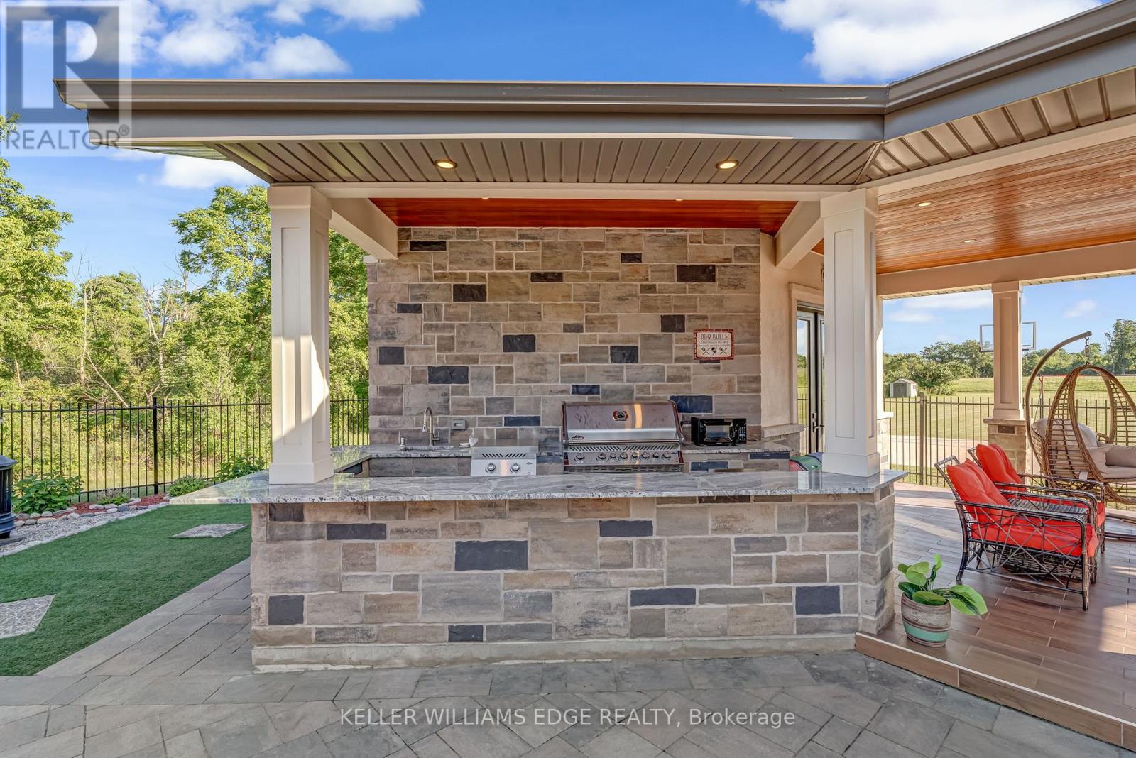 3122 Cedar Springs Road, Burlington, Ontario  L7R 0P7 - Photo 37 - W12312398