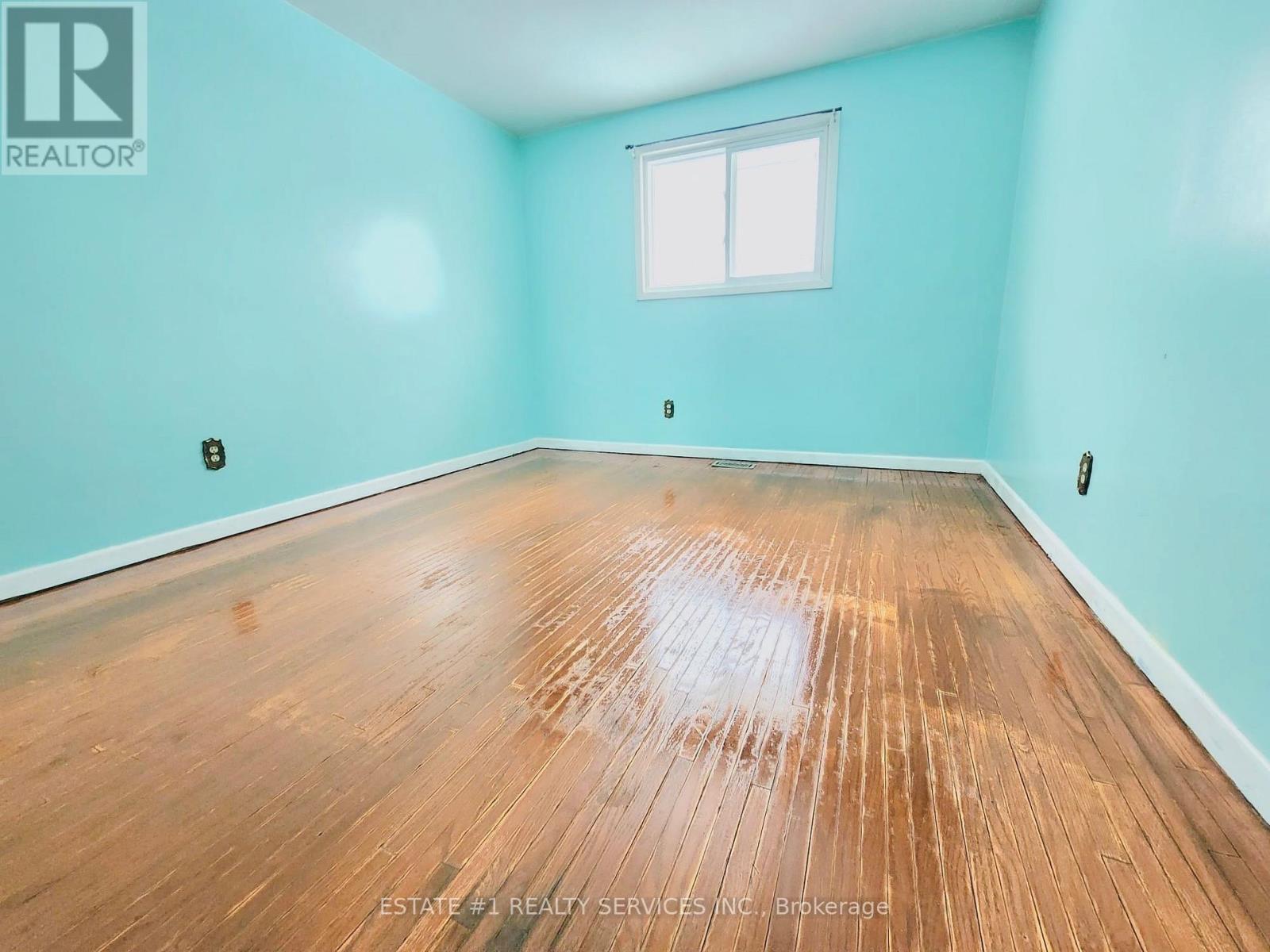 4433 Meadowvale Drive, Niagara Falls, Ontario  L2E 5W8 - Photo 16 - X12782220