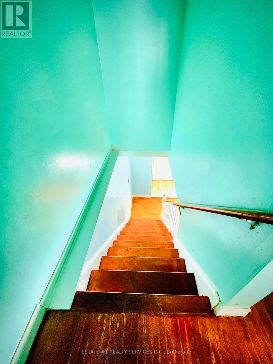 4433 Meadowvale Drive, Niagara Falls, Ontario  L2E 5W8 - Photo 17 - X12782220