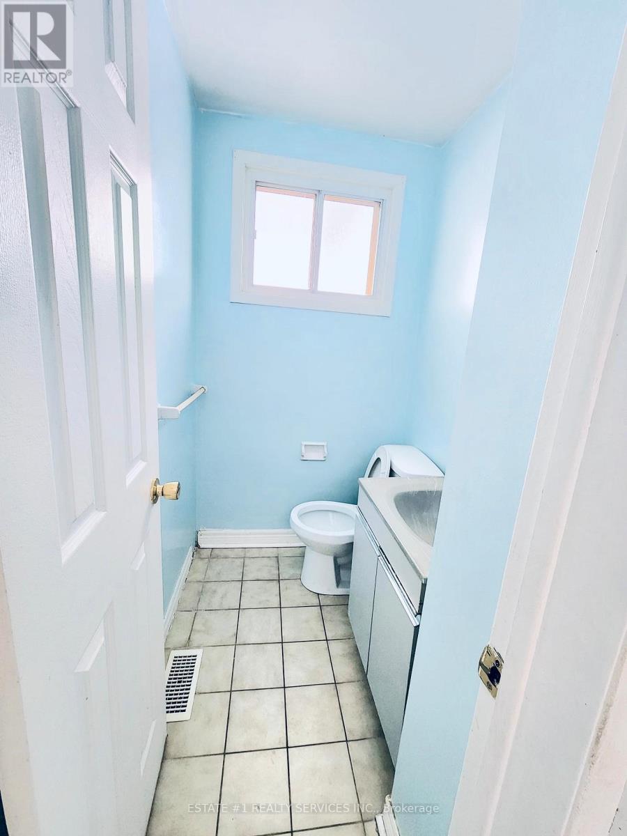 4433 Meadowvale Drive, Niagara Falls, Ontario  L2E 5W8 - Photo 18 - X12782220