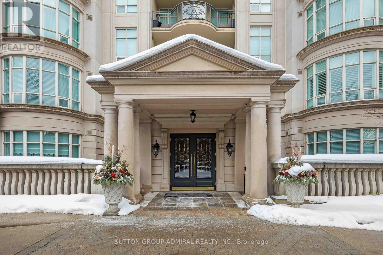 207 - 7071 Bayview Avenue, Markham, Ontario  L3T 7Y8 - Photo 2 - N12782252