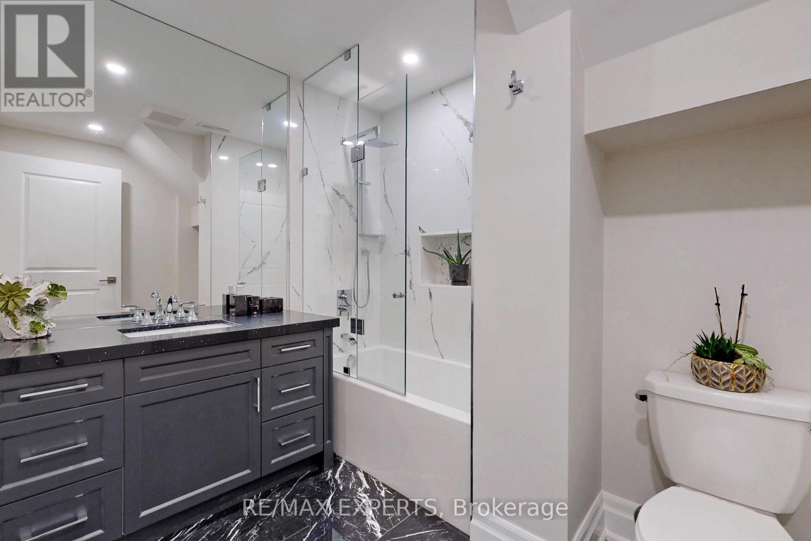 1693 Emberton Way, Innisfil, Ontario  L9S 0N4 - Photo 25 - N12782314