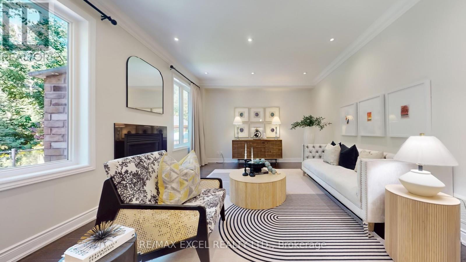 215 Coon's Road, Richmond Hill, Ontario  L4E 4R3 - Photo 17 - N12782340