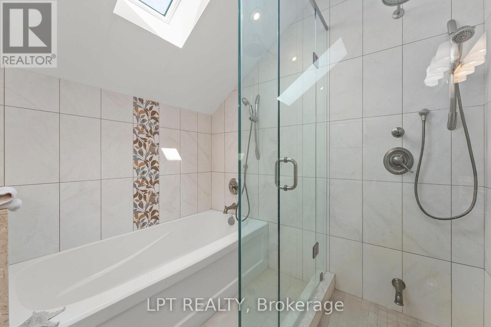 22 Blue Heron Drive, Georgina, Ontario  L0E 1N0 - Photo 34 - N12782354