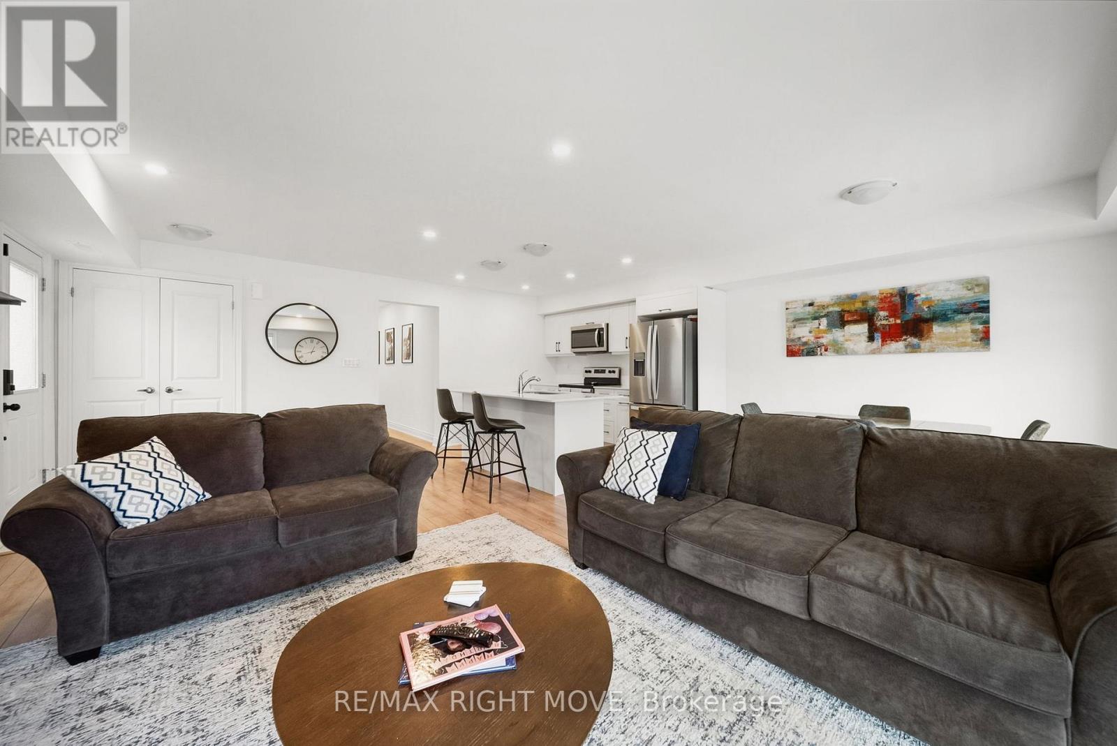 Unit 2 - 41 Pumpkin Corner Crescent, Barrie, Ontario  L9J 0T7 - Photo 14 - S12782312