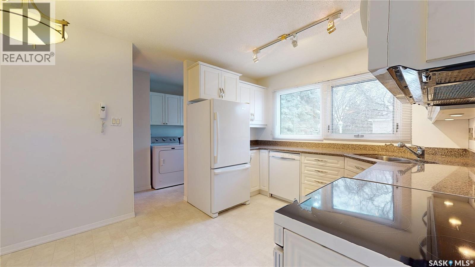 1205 Shannon Road, Regina, Saskatchewan  S4S 5K9 - Photo 21 - SK028361