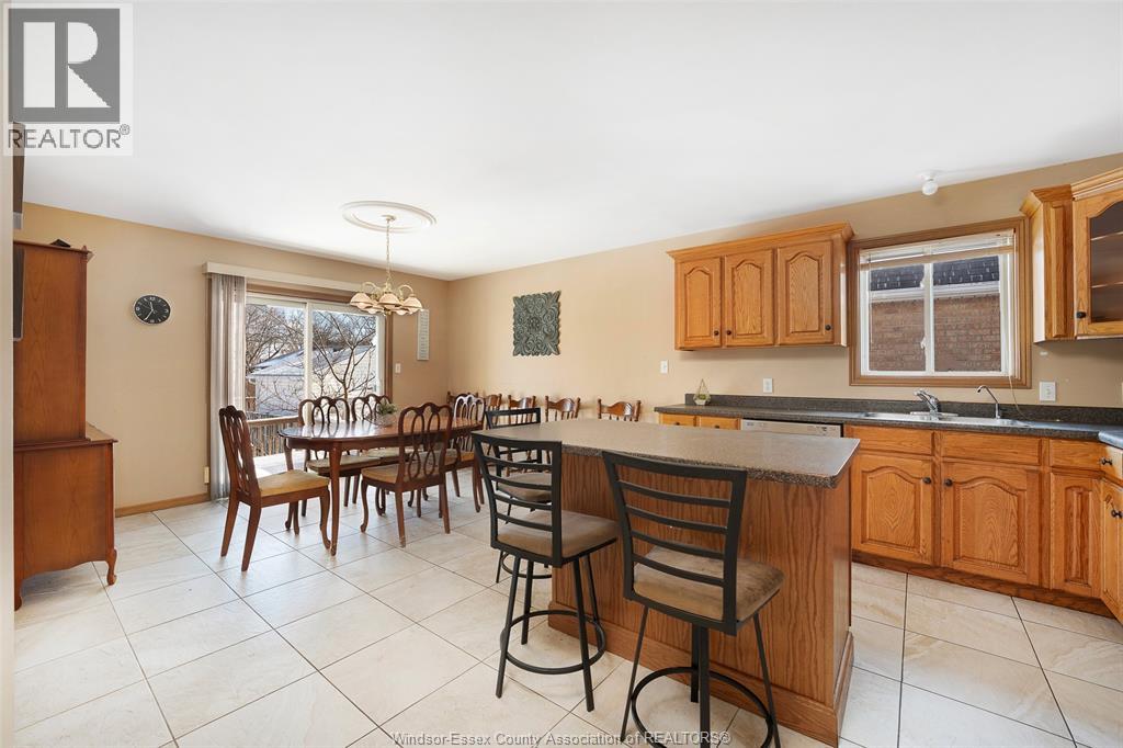 2428 Westminster, Windsor, Ontario  N8T 1Y1 - Photo 16 - 26003118