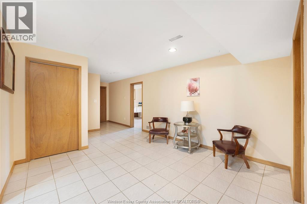 2428 Westminster, Windsor, Ontario  N8T 1Y1 - Photo 28 - 26003118