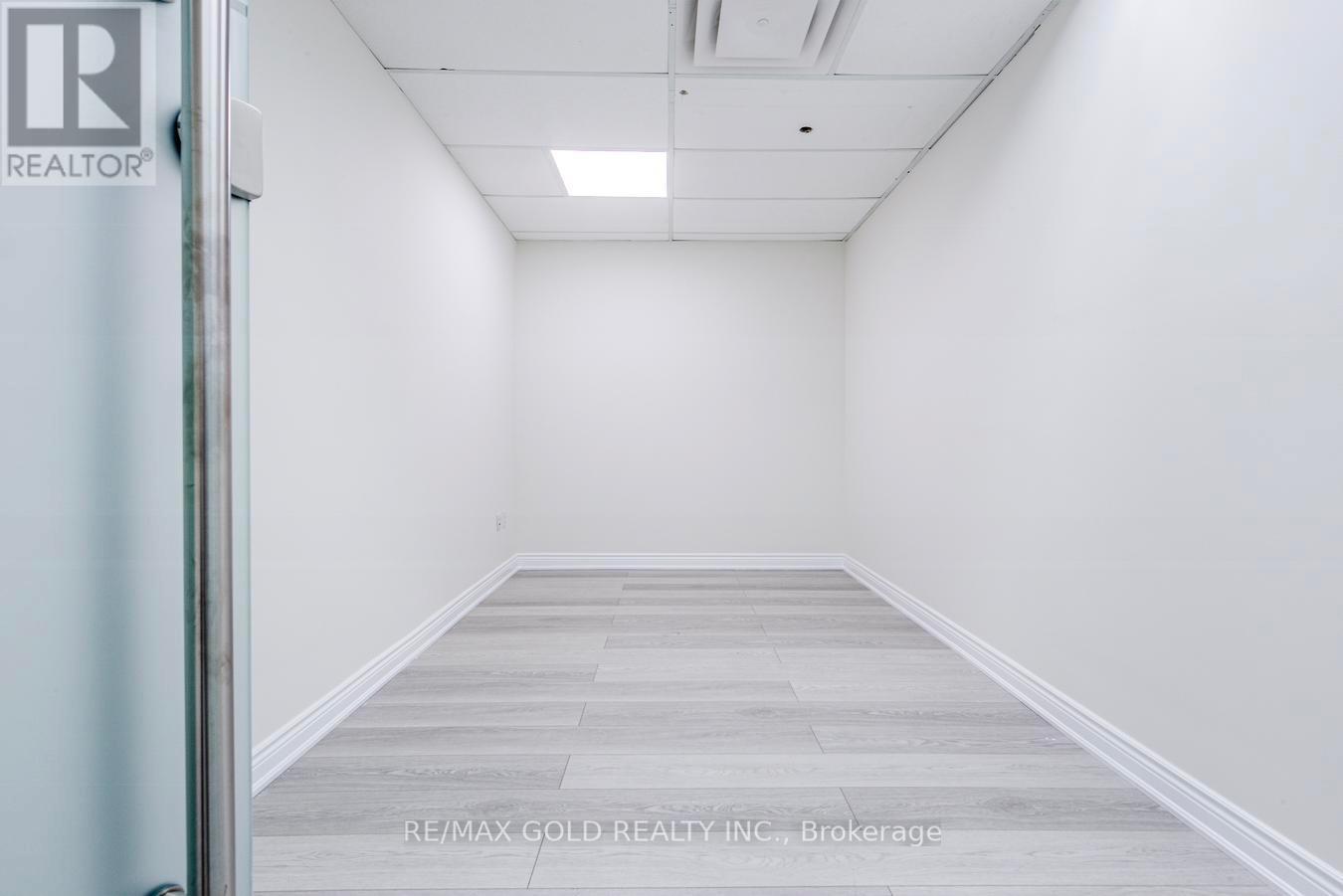 235 - 2980 Drew Road, Mississauga (Malton), Ontario  L4T 0A7 - Photo 11 - W12782294