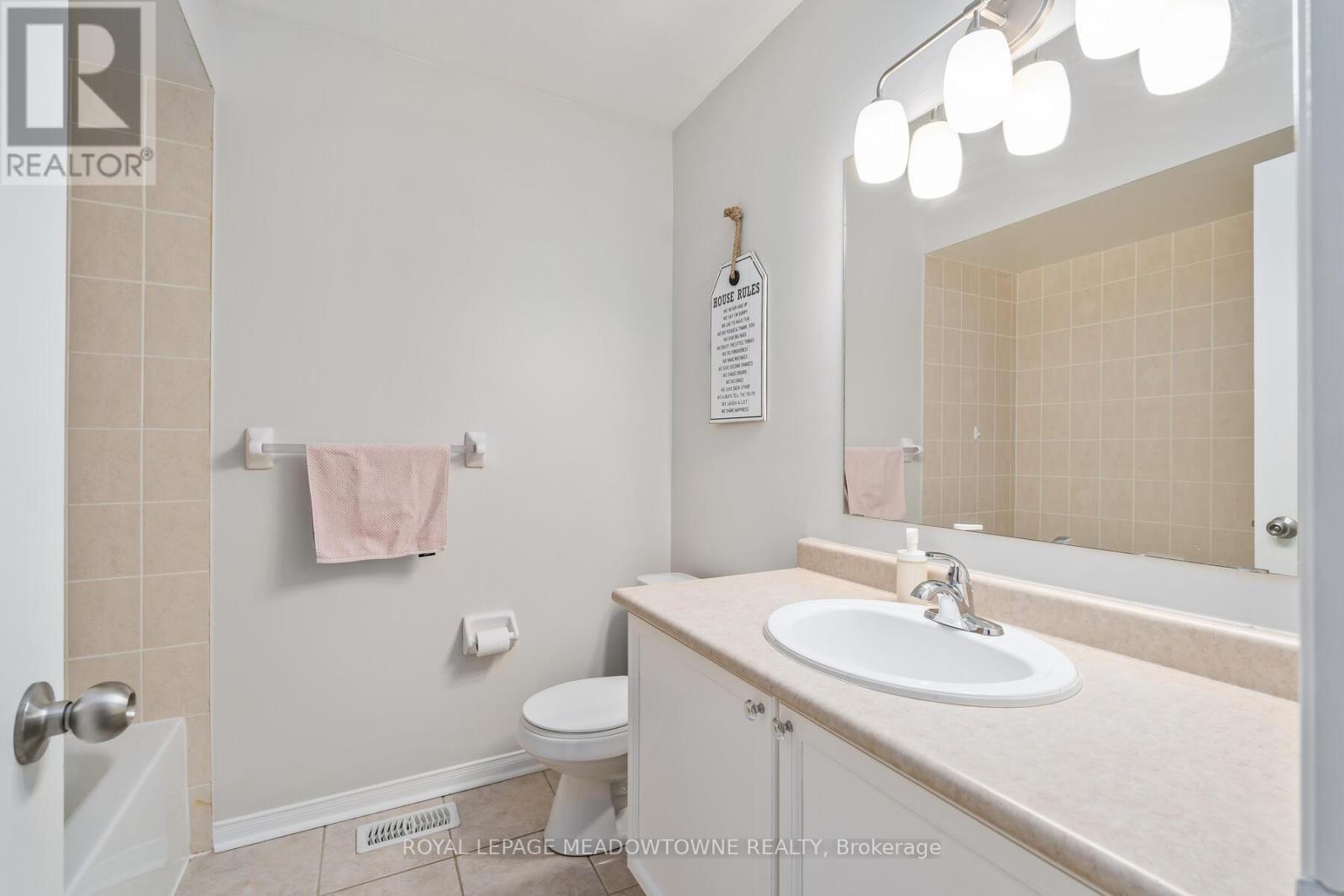 99 Snowberry Crescent, Halton Hills, Ontario  L7G 6M8 - Photo 27 - W12782330