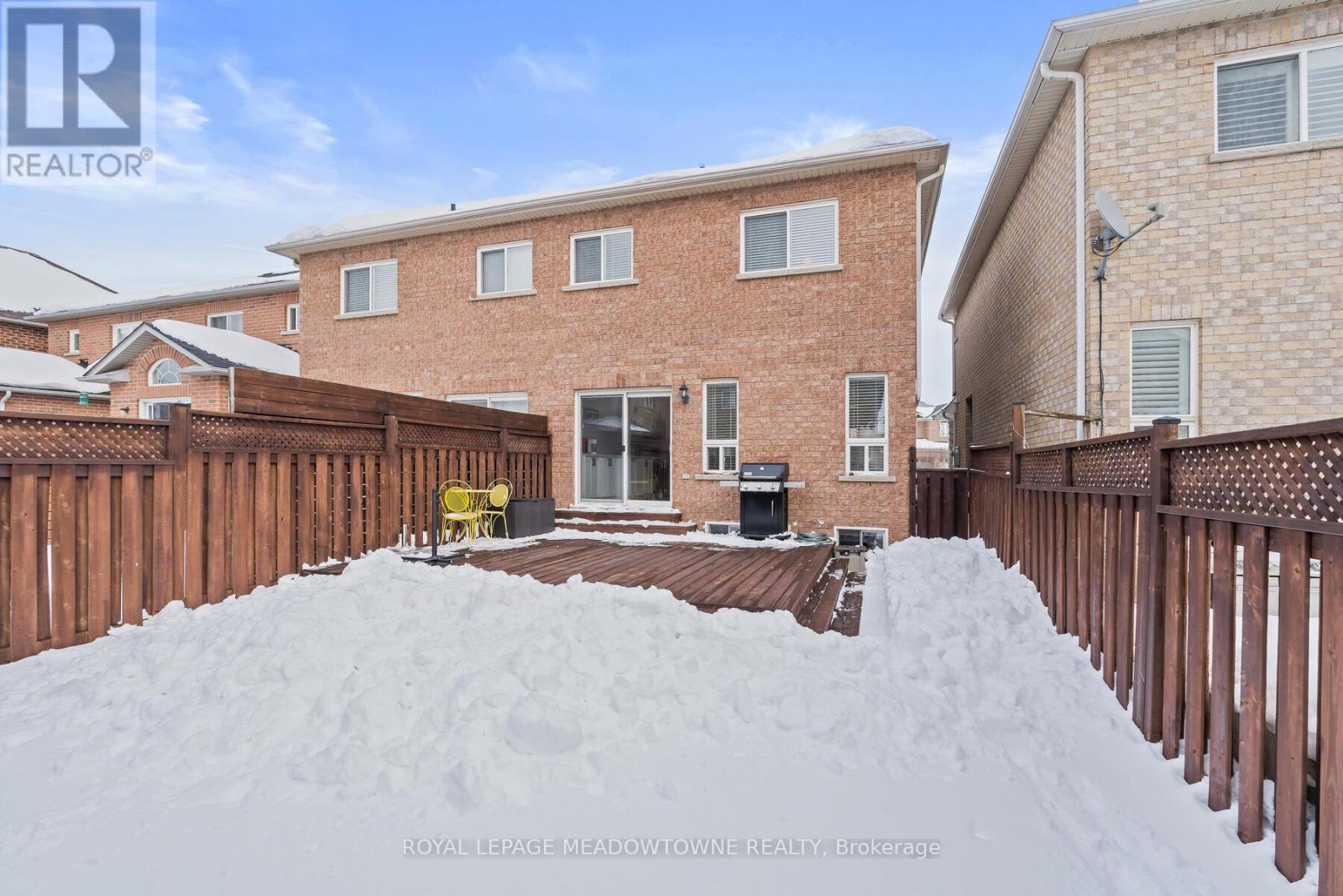 99 Snowberry Crescent, Halton Hills, Ontario  L7G 6M8 - Photo 35 - W12782330