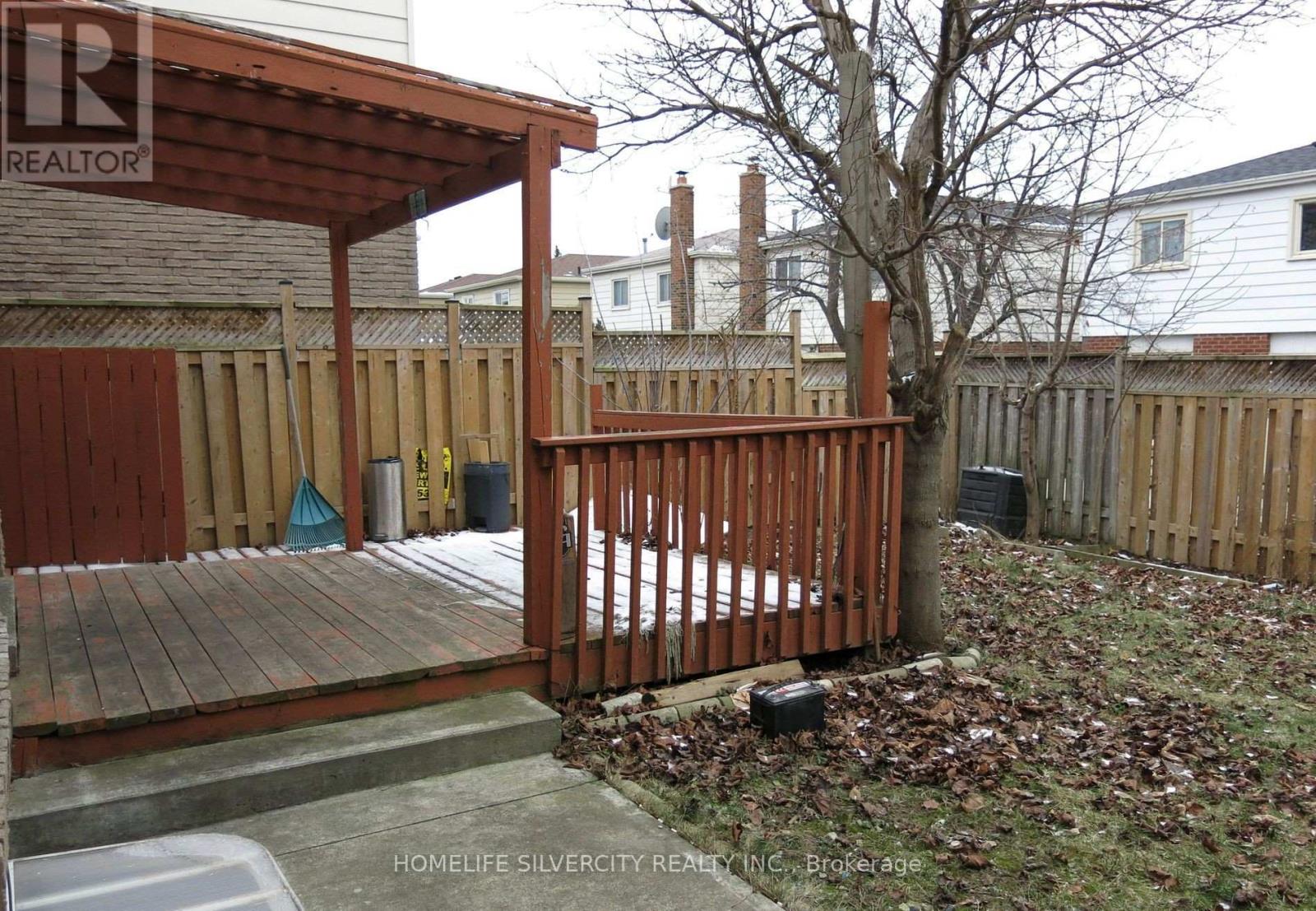 18 Pickard Lane, Brampton (Fletcher's West), Ontario  L6Y 2M5 - Photo 21 - W12782334