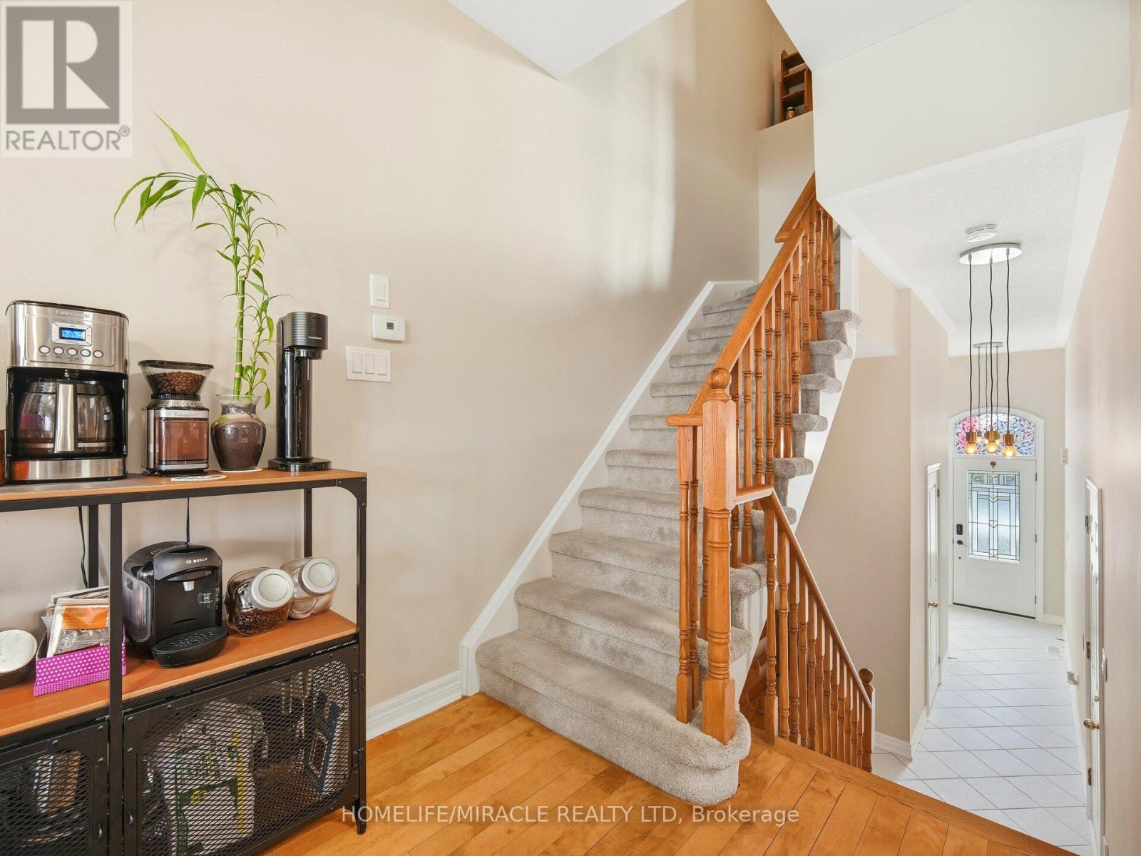 3 Purple Finch Court, Brampton, Ontario  L6X 5A3 - Photo 17 - W12782356