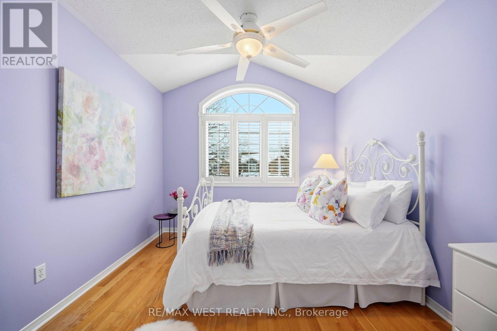 2095 Westmount Drive, Oakville, Ontario  L6M 3P3 - Photo 24 - W12782360