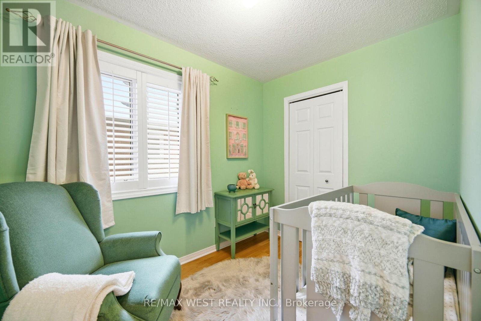 2095 Westmount Drive, Oakville, Ontario  L6M 3P3 - Photo 27 - W12782360