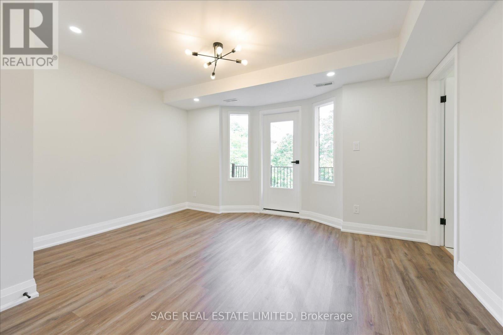 C - 22 Lansdowne Avenue, Toronto, Ontario  M6K 2V8 - Photo 16 - W12782386