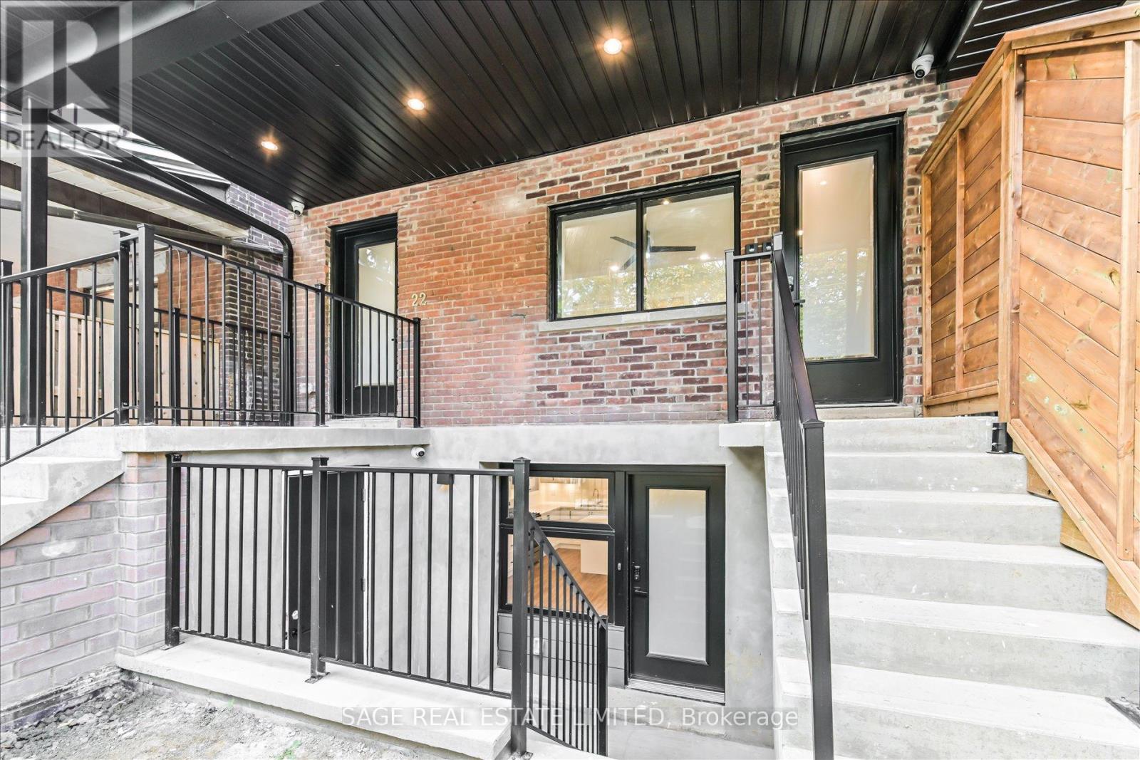 C - 22 Lansdowne Avenue, Toronto, Ontario  M6K 2V8 - Photo 2 - W12782386