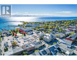 39 KING STREET W, Cobourg, Ontario