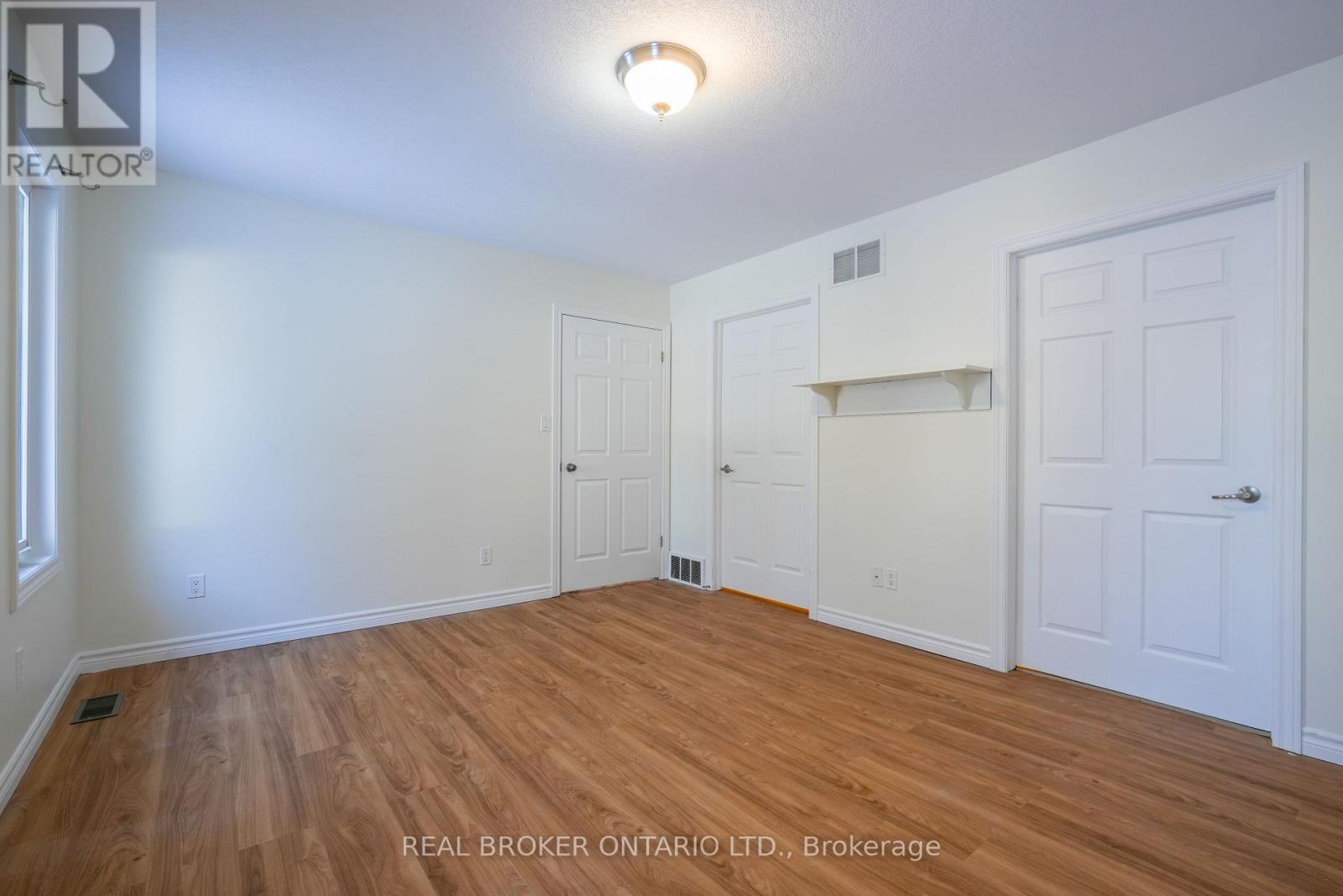 401 Carling Terrace, North Huron, Ontario  N0G 2W0 - Photo 22 - X12782258