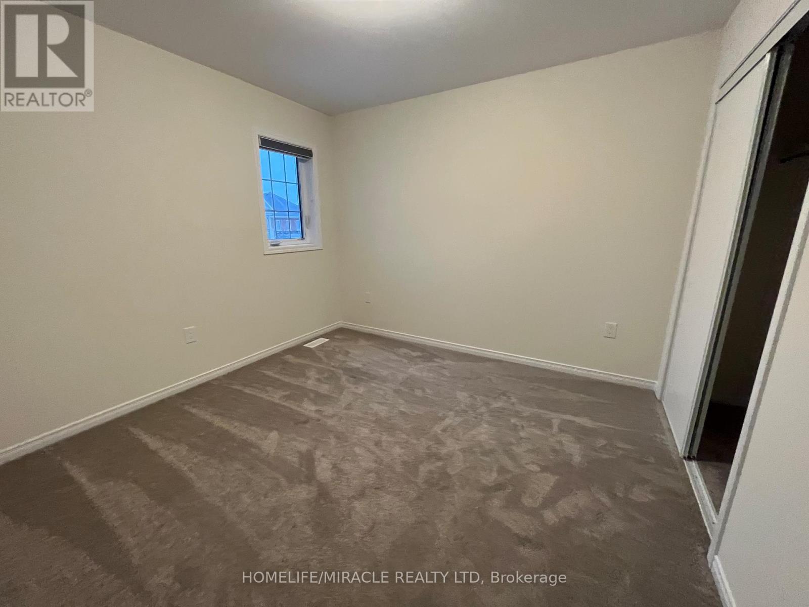 7 Esther Crescent, Thorold, Ontario  L3B 0E9 - Photo 9 - X12782320