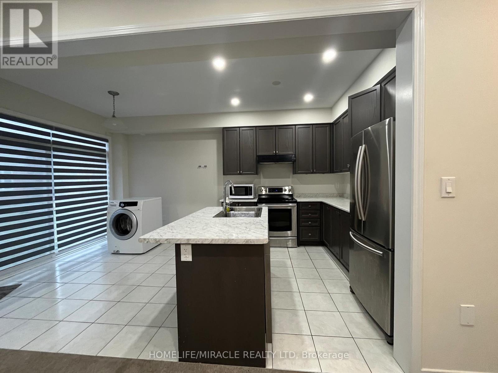 7 Esther Crescent, Thorold, Ontario  L3B 0E9 - Photo 6 - X12782342