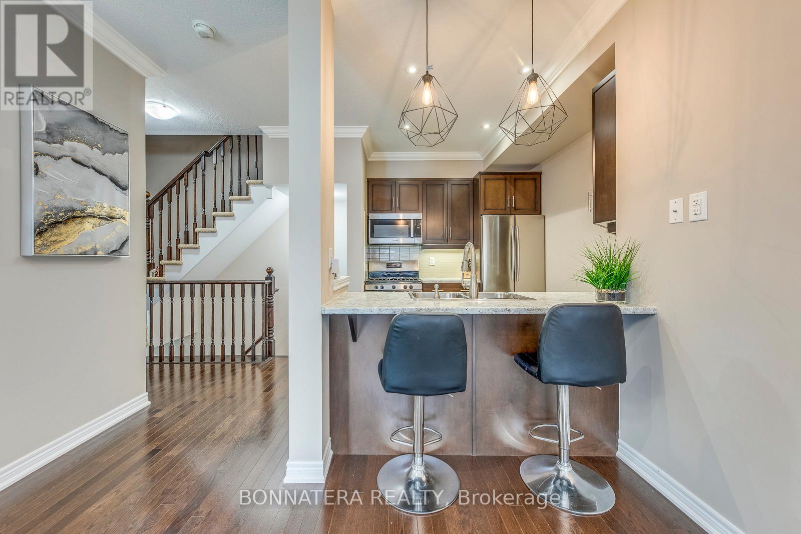 16 - 215 Dundas Street E, Hamilton, Ontario  L8B 0X2 - Photo 12 - X12782358