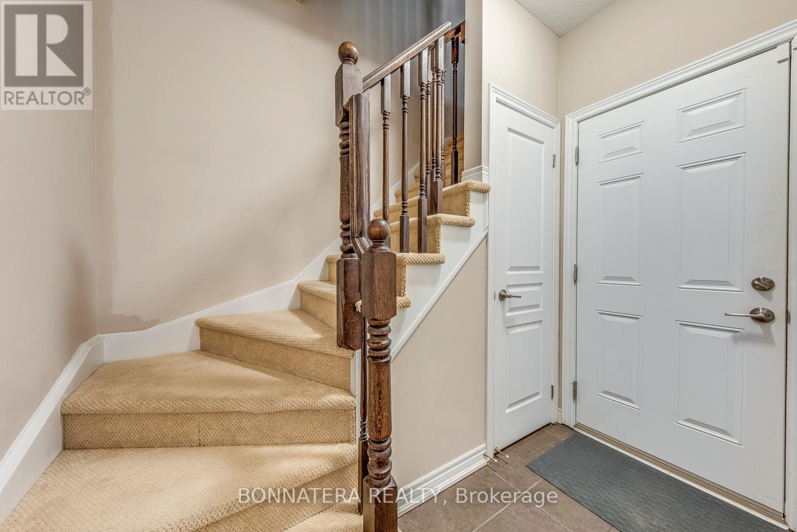 16 - 215 Dundas Street E, Hamilton, Ontario  L8B 0X2 - Photo 6 - X12782358