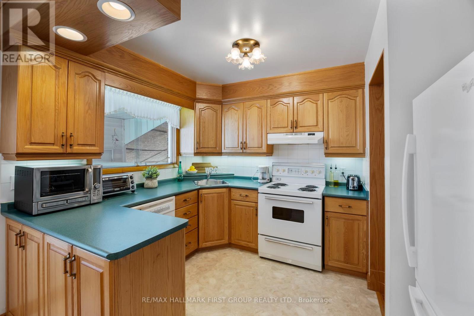 59 Seneca Avenue, Oshawa (Samac), Ontario  L1G 3V3 - Photo 15 - E12782572