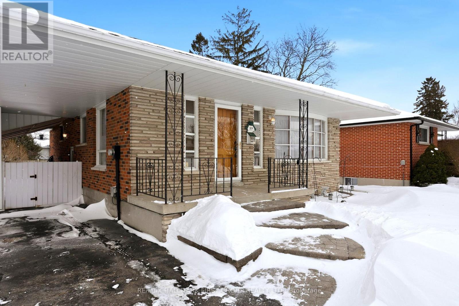 59 Seneca Avenue, Oshawa (Samac), Ontario  L1G 3V3 - Photo 3 - E12782572