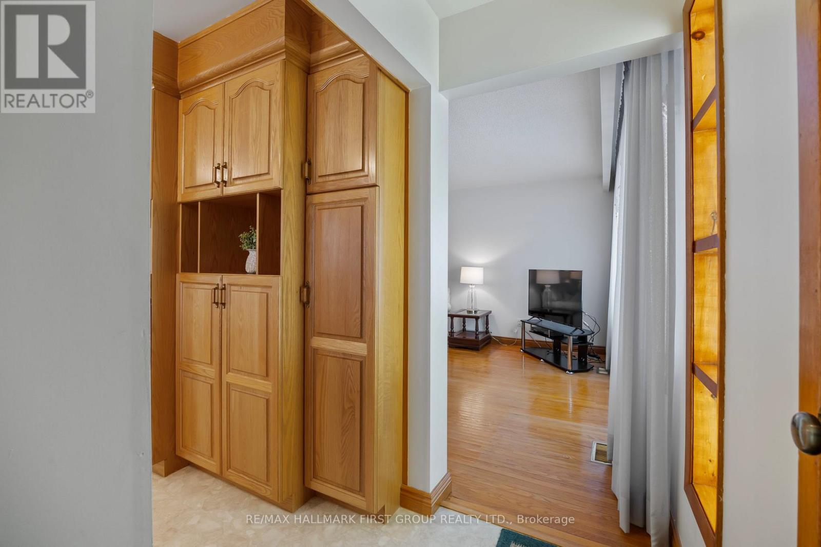 59 Seneca Avenue, Oshawa (Samac), Ontario  L1G 3V3 - Photo 7 - E12782572