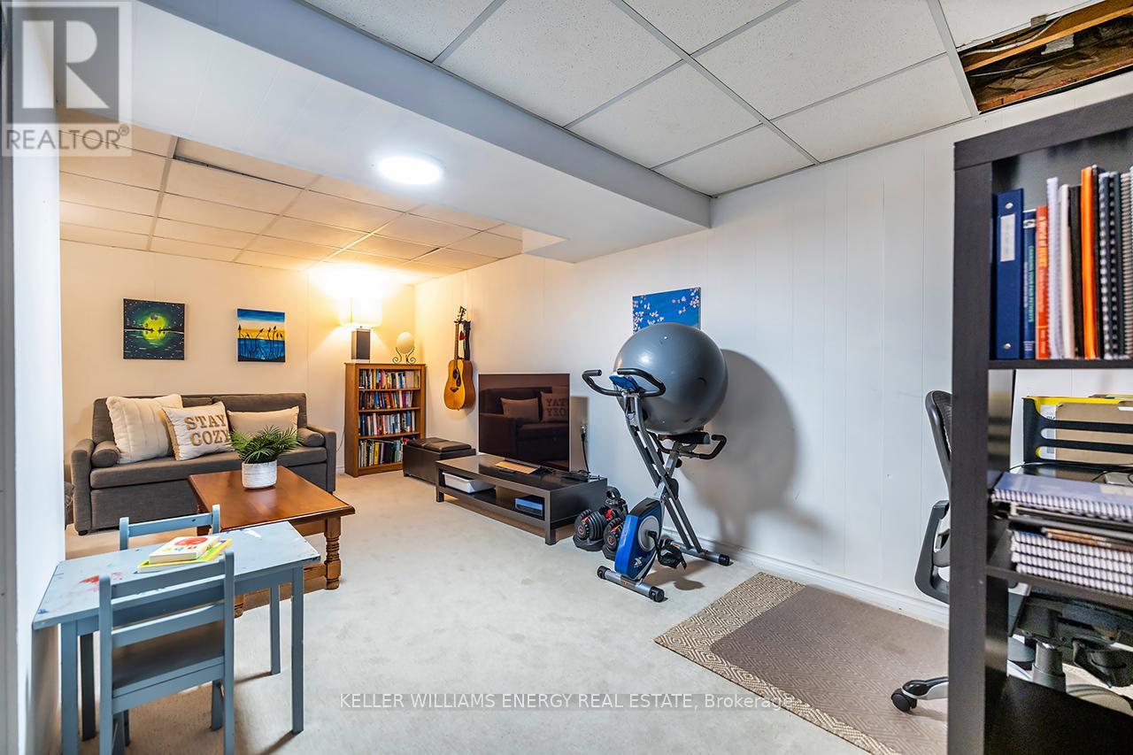 30 Glenmount Court, Whitby, Ontario  L1N 5M8 - Photo 27 - E12782676