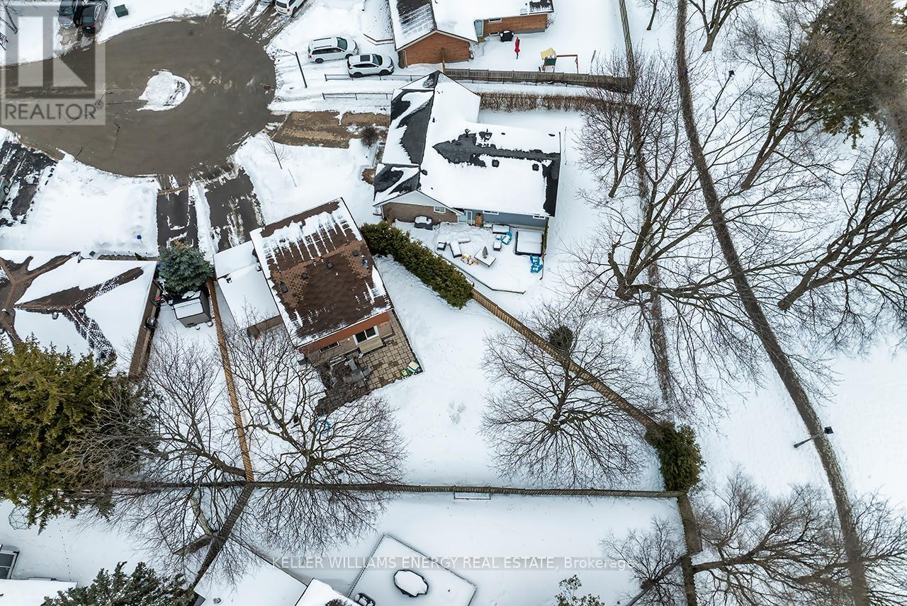 30 Glenmount Court, Whitby, Ontario  L1N 5M8 - Photo 38 - E12782676