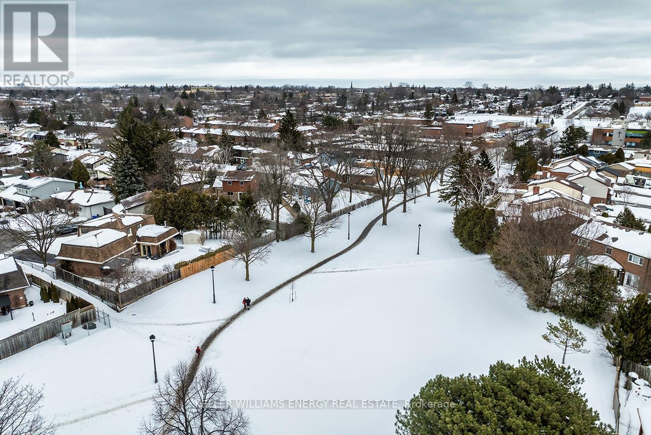 30 Glenmount Court, Whitby, Ontario  L1N 5M8 - Photo 41 - E12782676