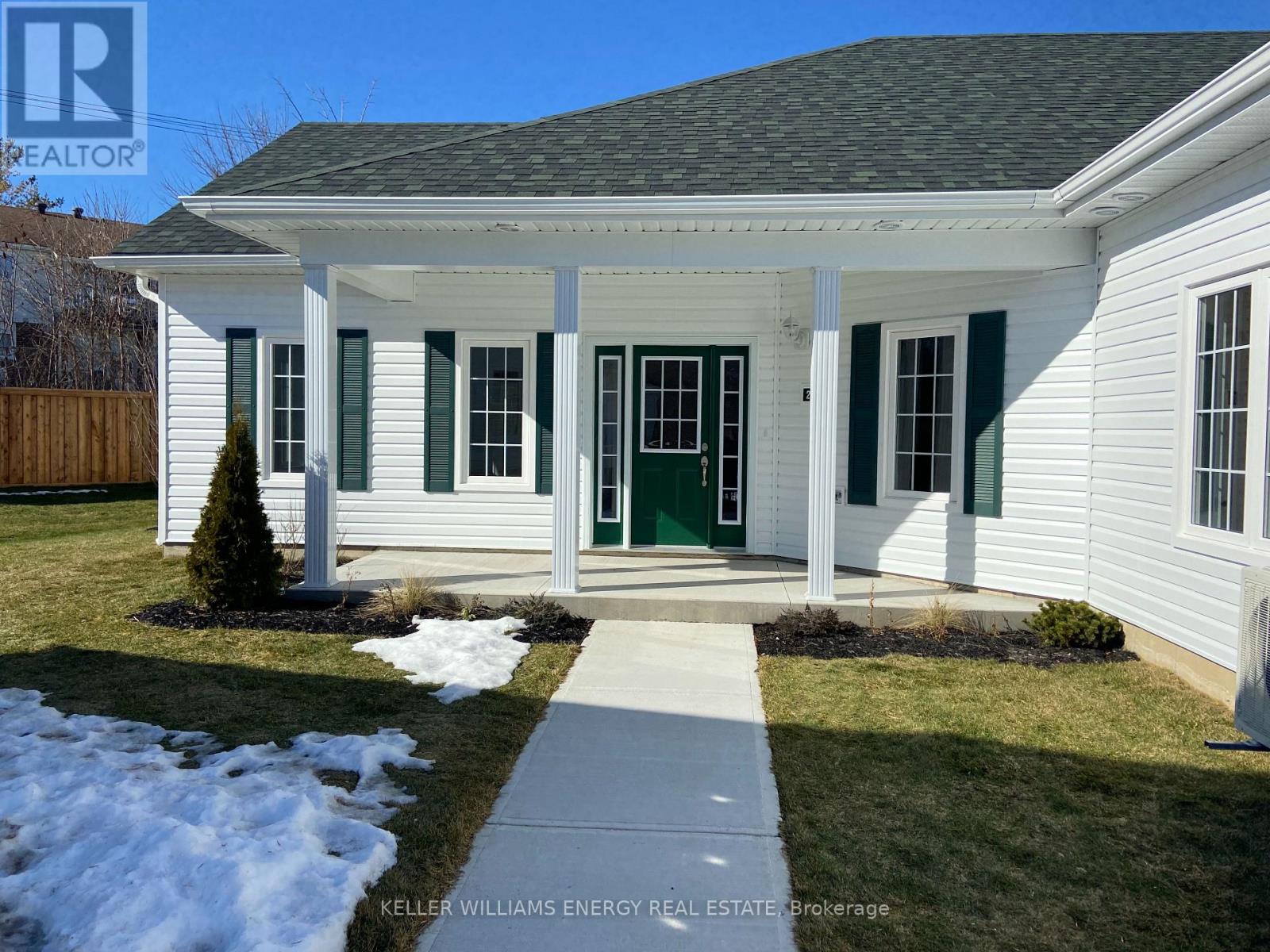 203 - 300 CROFT STREET, port hope, Ontario