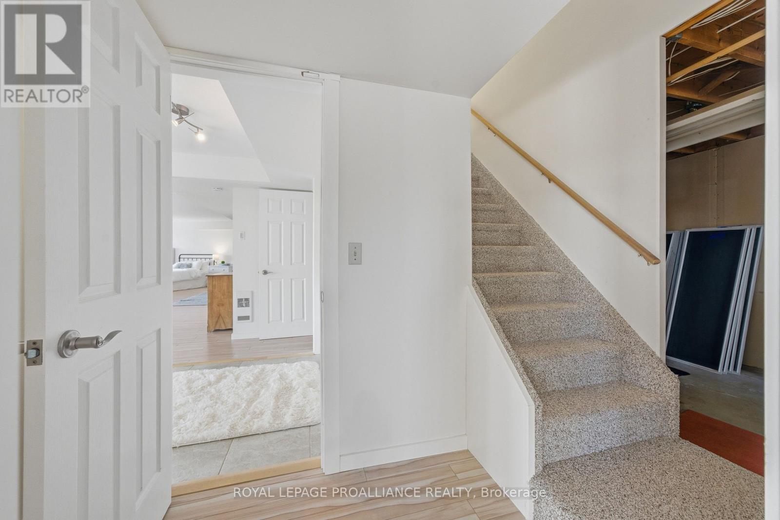 527 Flying Club Road, Quinte West (Sidney Ward), Ontario  K0K 3E0 - Photo 31 - X12782442